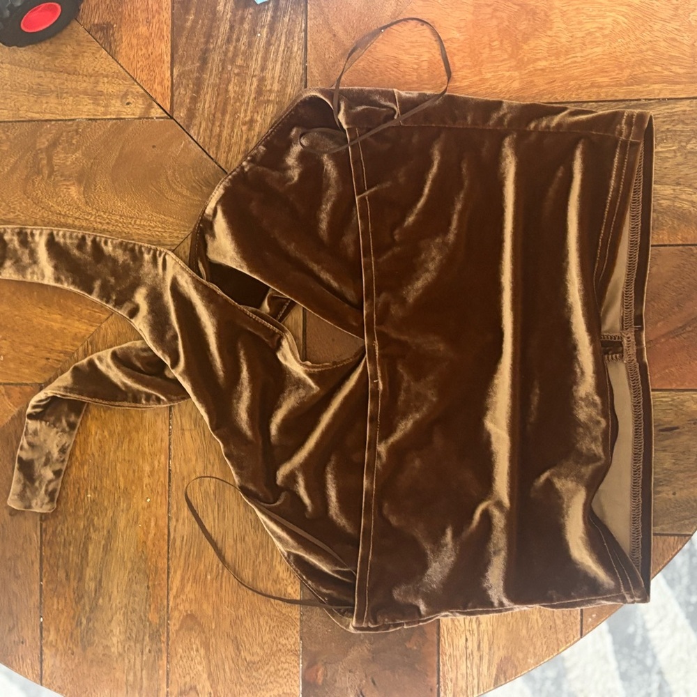 Sadie & Sage Brown Velvet Blouse